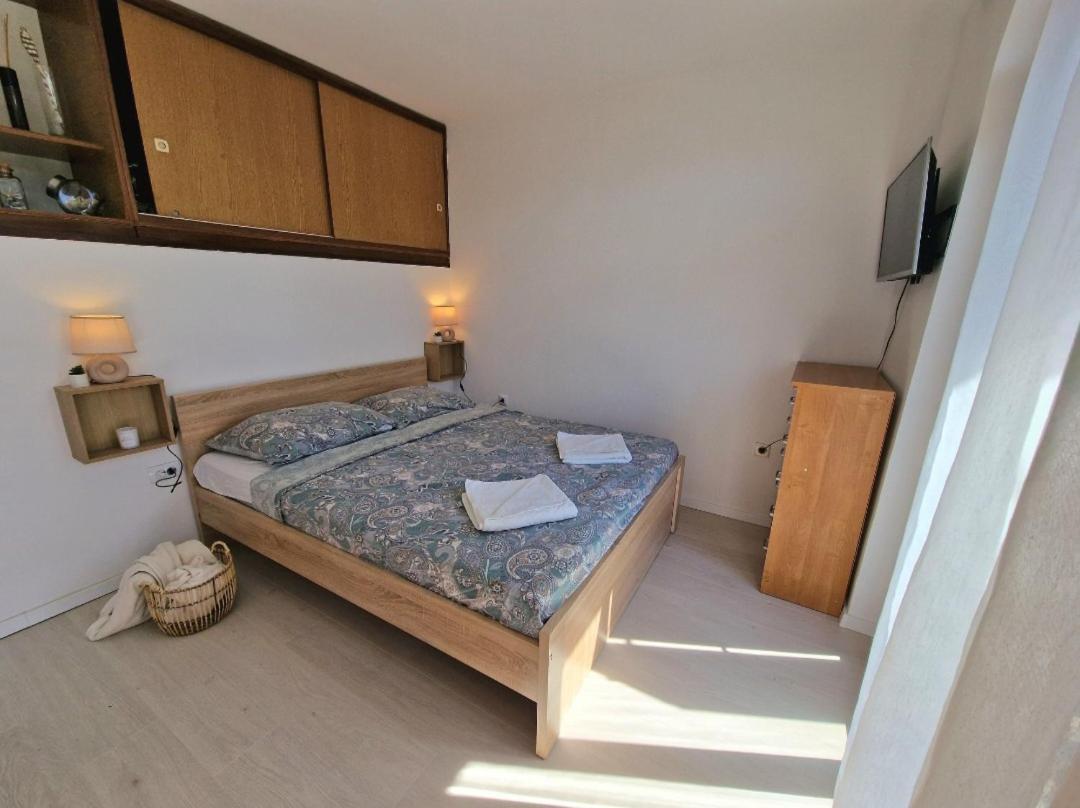 Studio Apartman Karla Rijeka Exterior photo